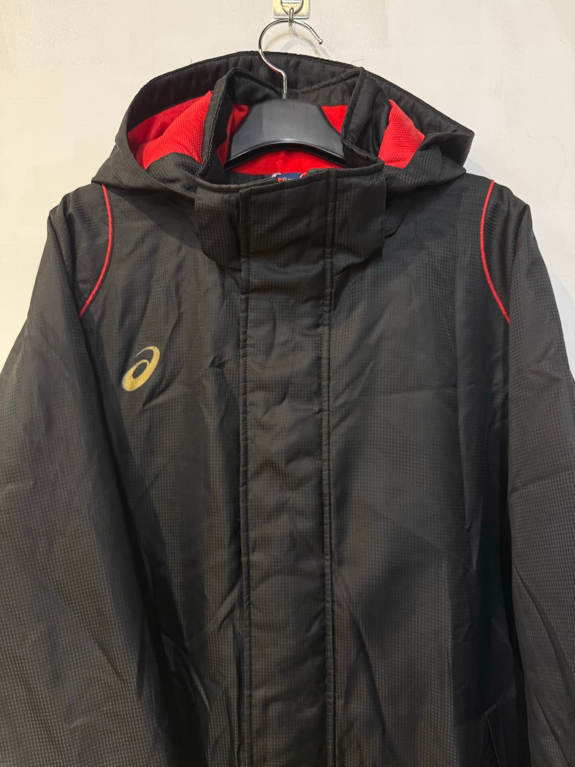 아식스 블랙 롱패딩 상품이미지2