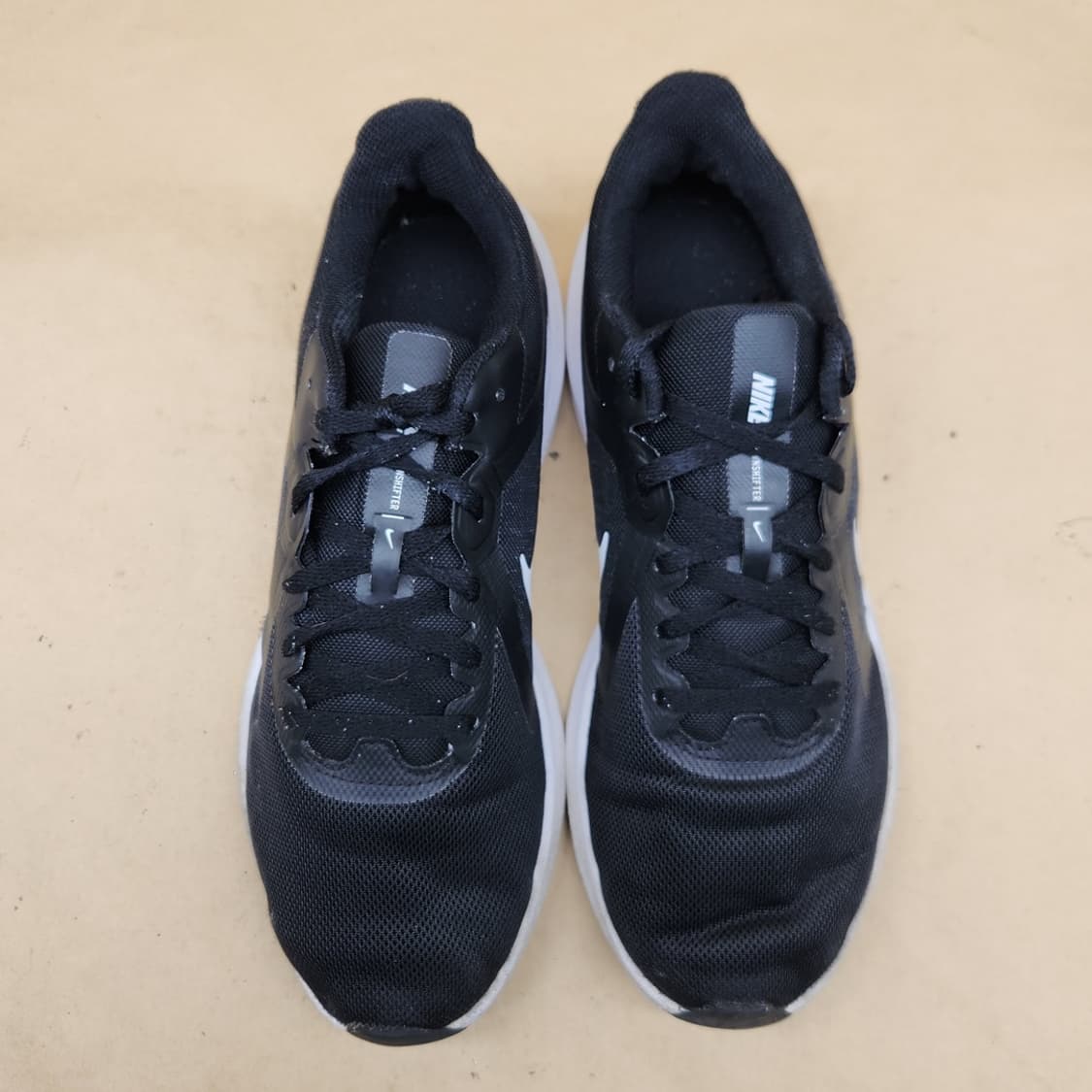 나이키 다운시프터 남성런닝화260 상품이미지2