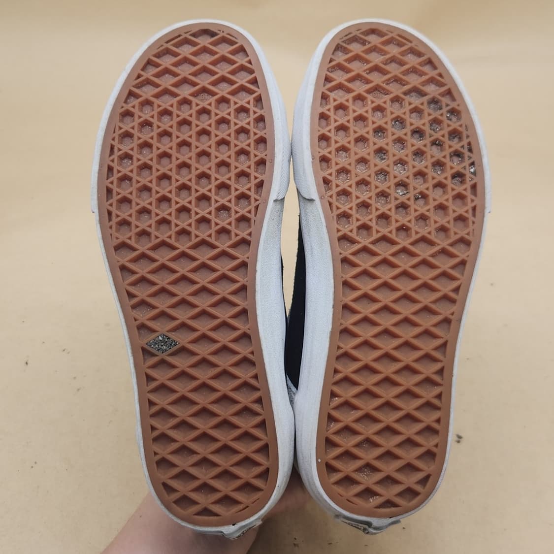 반스 램핑 스웨이드 스니커즈 220 상품이미지3