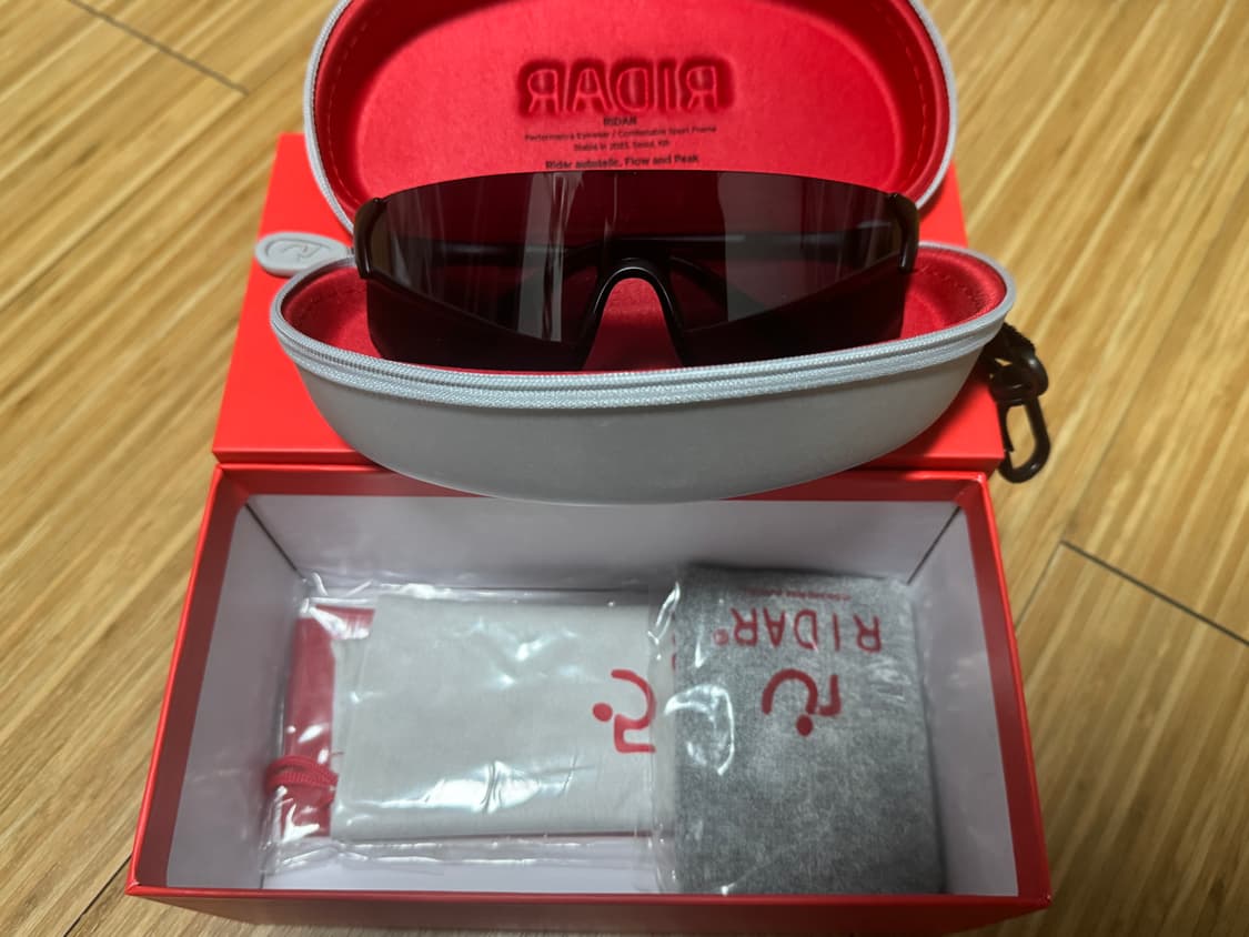 라이다 선글라스 엘리트 블랙 팝니다.R043 상품이미지3