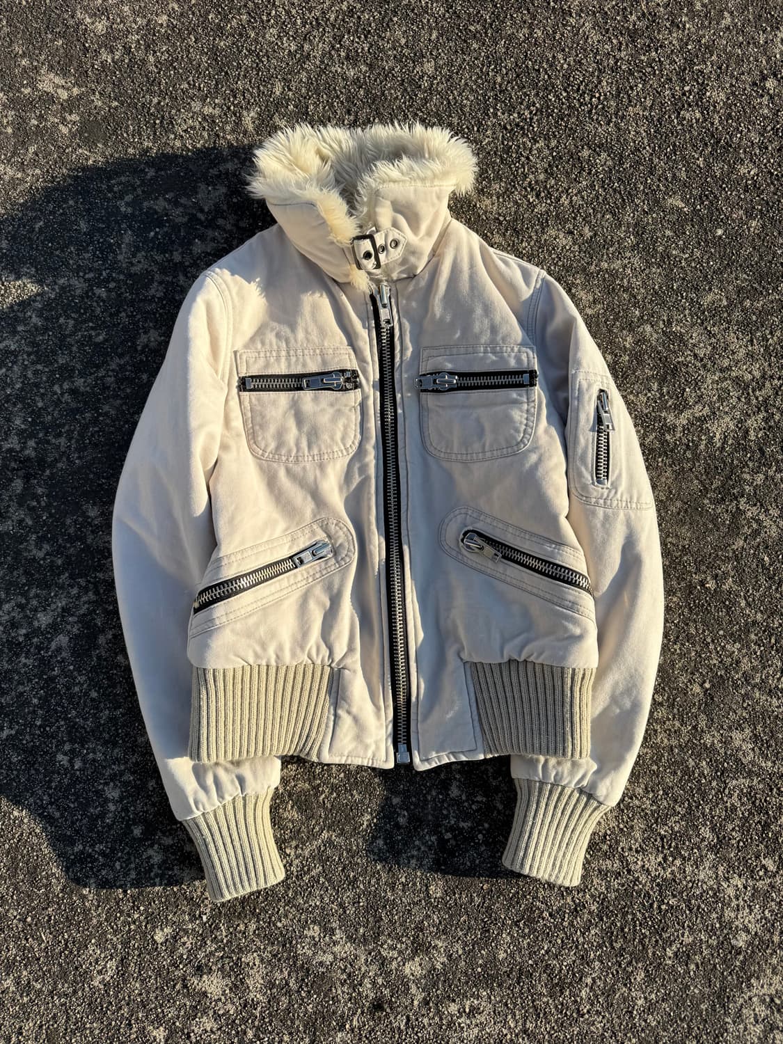 Ivory Fur-Trim Bomber Jacket 상품이미지2