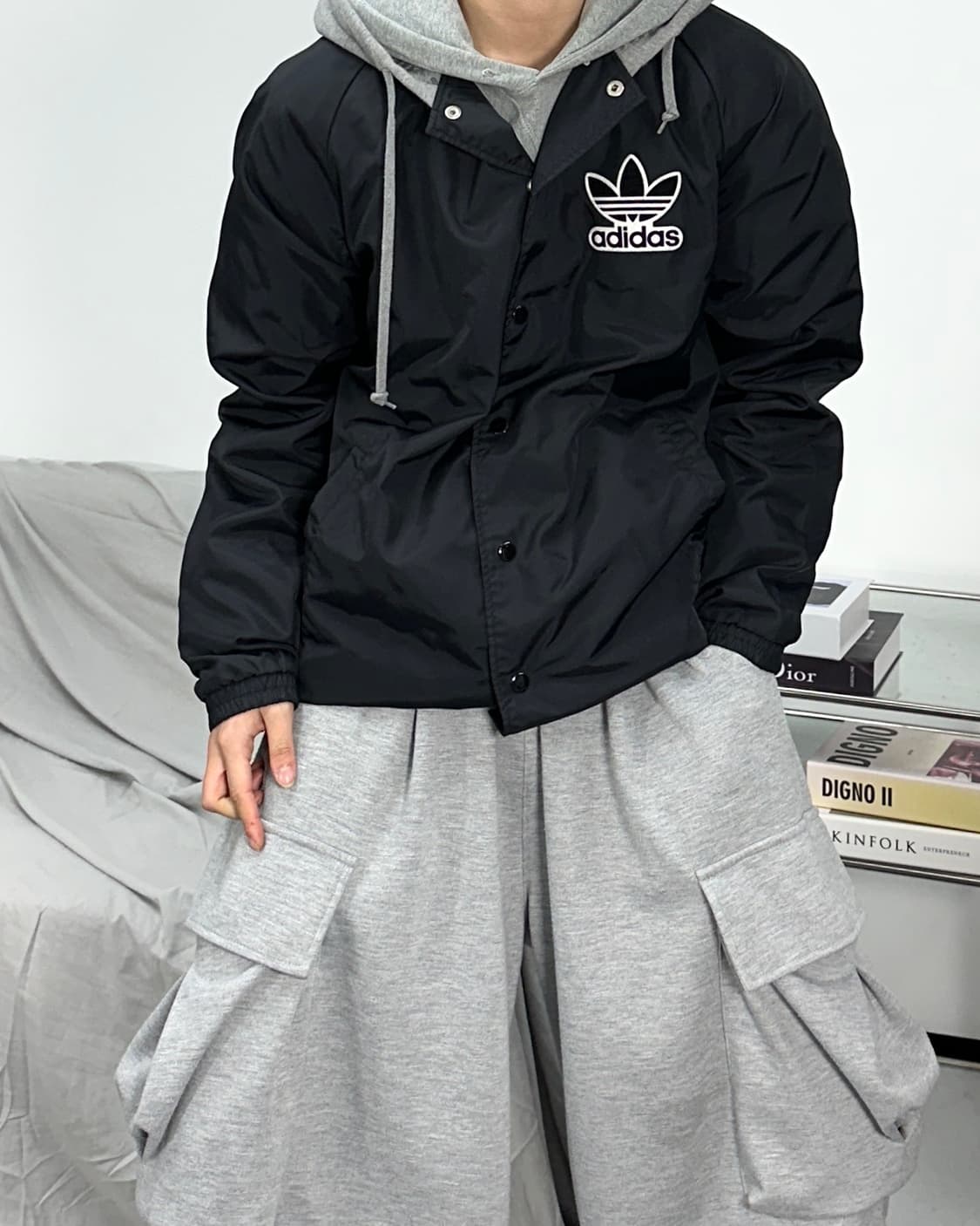 아디다스 빅로고 후드 코치 자켓 100 상품이미지2