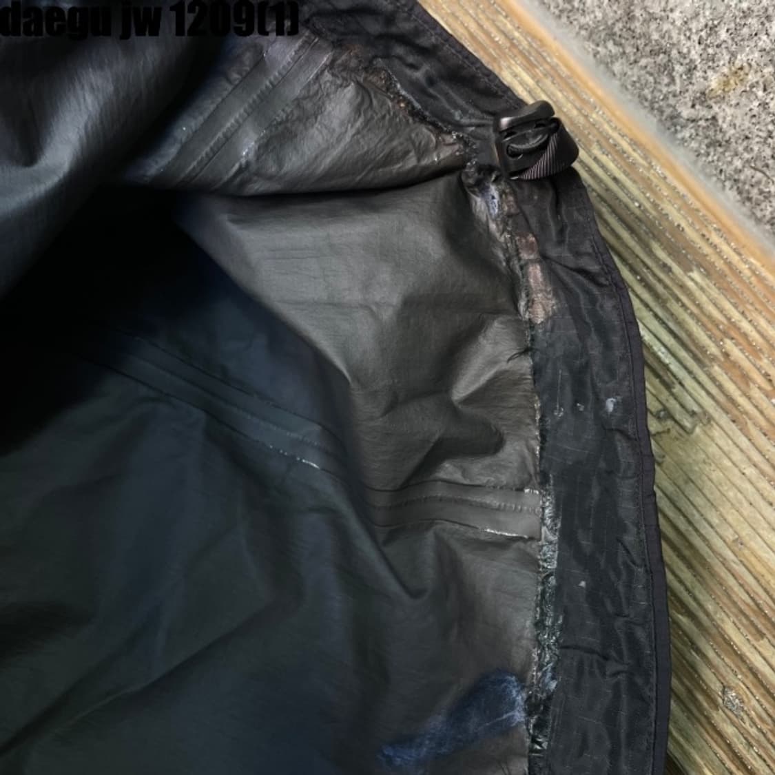 아크테릭스 바람막이  상품이미지8