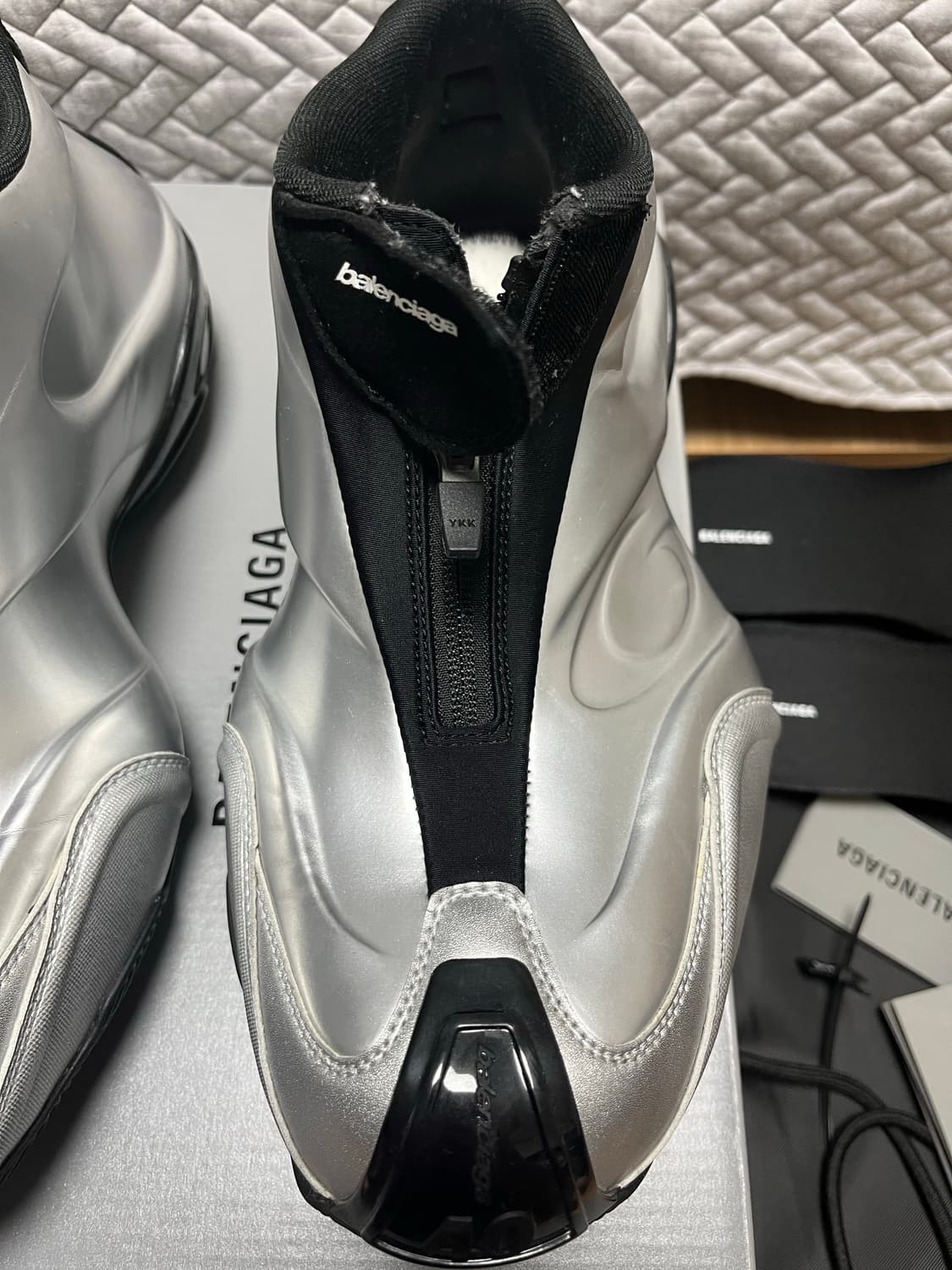 [40] 발렌시아가 바스켓볼 스니커즈 실버 상품이미지3