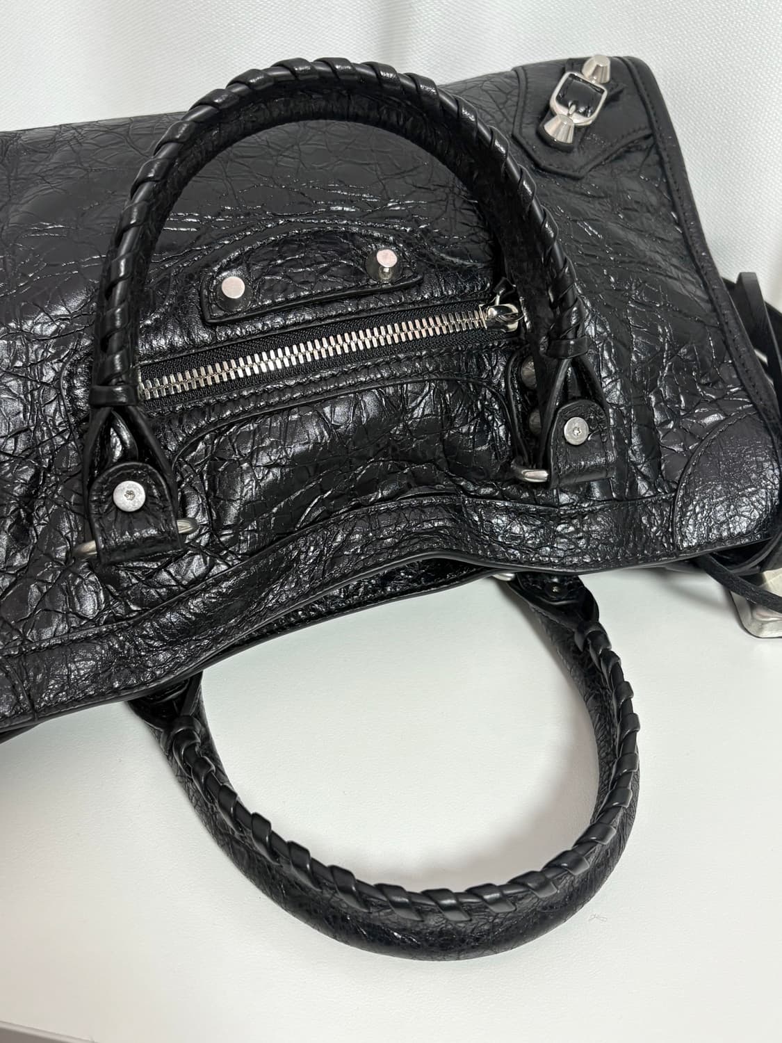 발렌시아가 르 시티 모터백 스몰 블랙 [신형] 상품이미지6