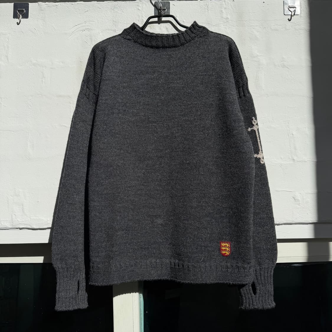 Guernsey Woollens 건지 울른스 차콜 니트 스웨터 40 상품이미지1