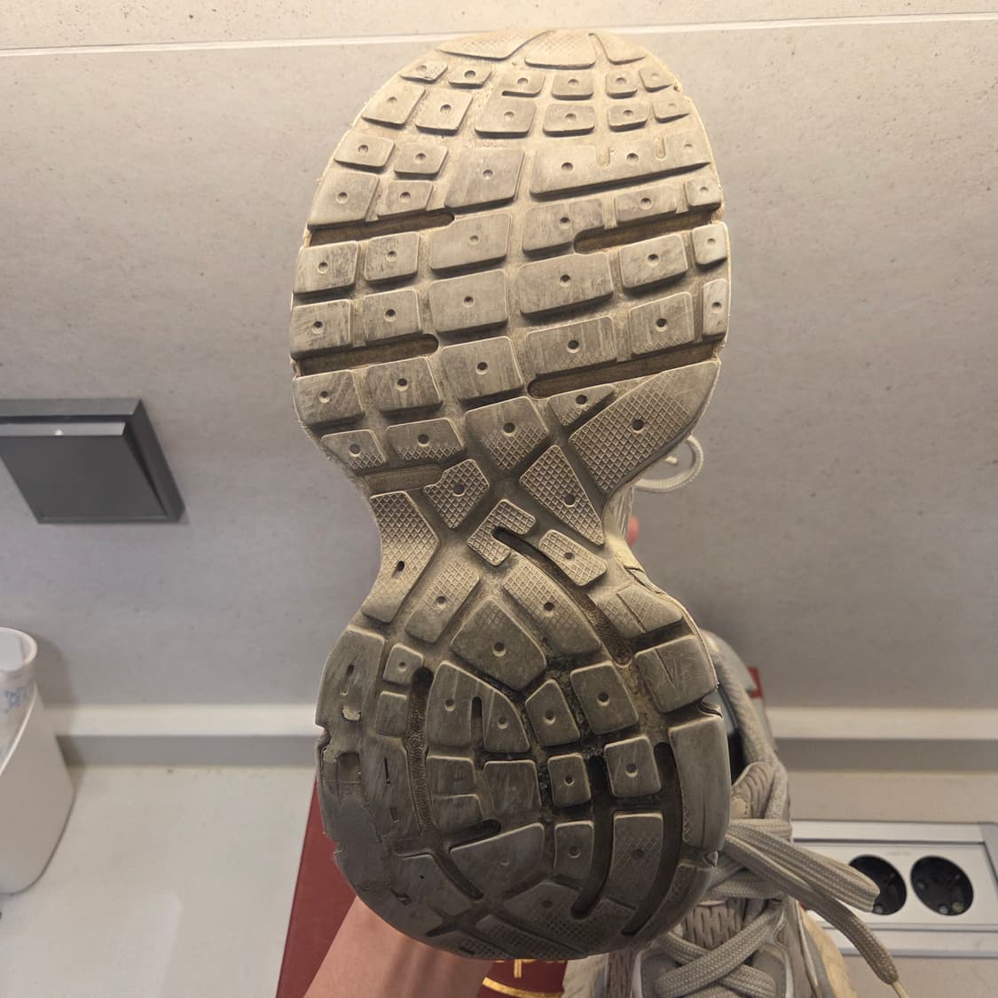 발렌시아가 3XL 에그쉘 40 상품이미지4