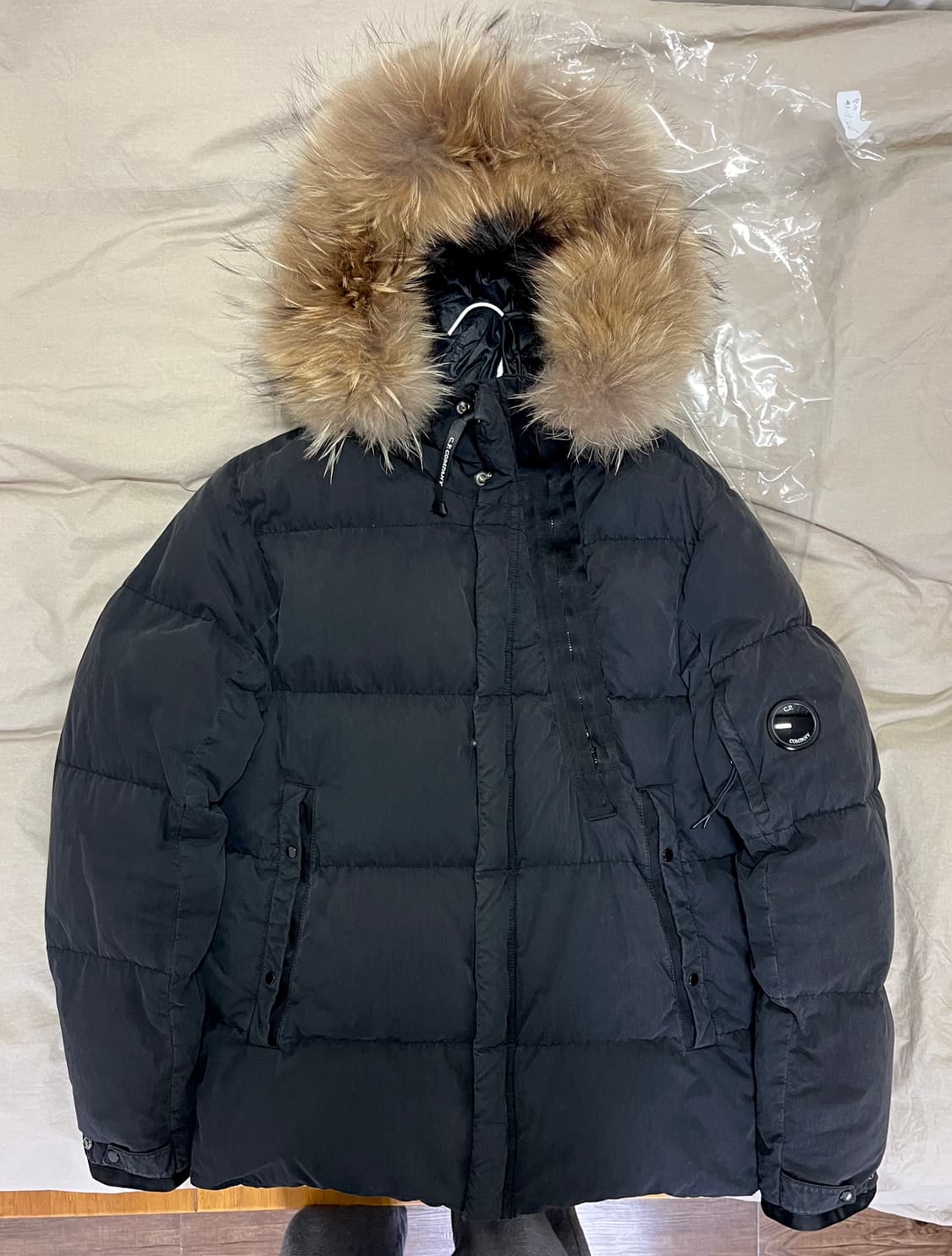 CP컴퍼니 50FILI 라쿤 퍼 패딩자켓 48 상품이미지1