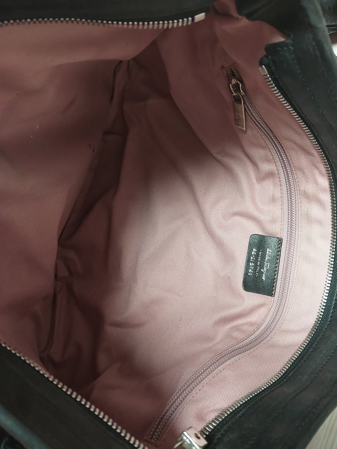 [정품] 페라가모 스웨이드 퍼 숄더백 크로스백 상품이미지7