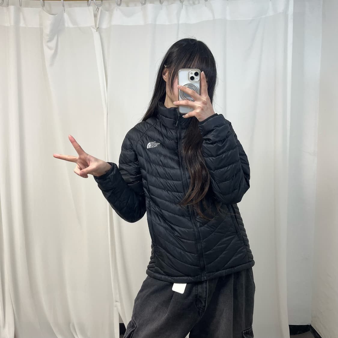 The North Face black lightweight padding 상품이미지2