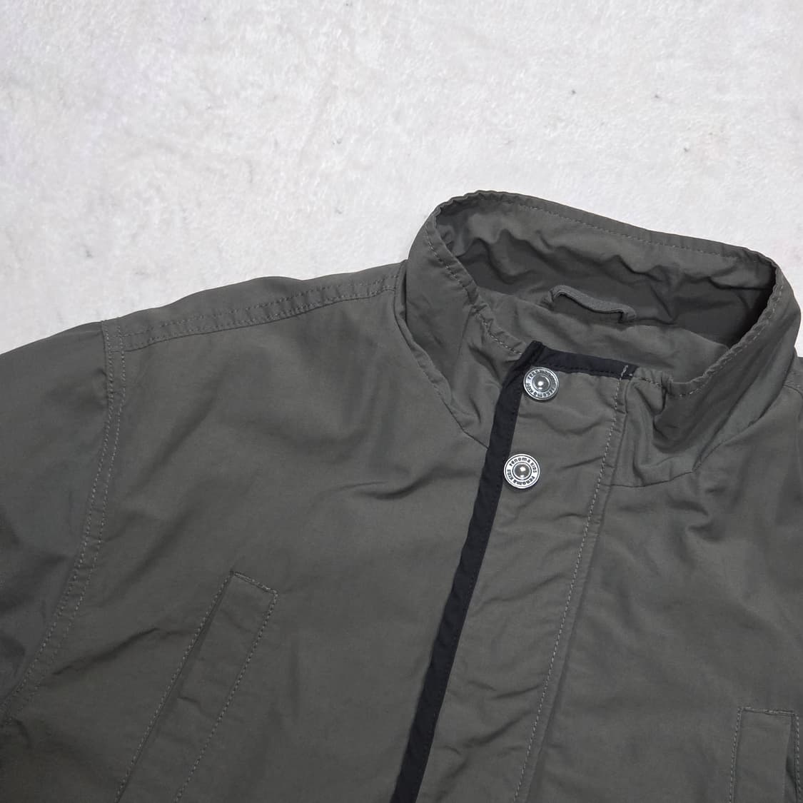 레노마 챠콜 바람막이 자켓 상품이미지2