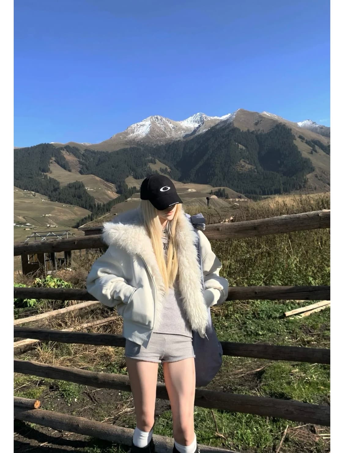 Rase le sol 인조 퍼 트림 후드 재킷 상품이미지3