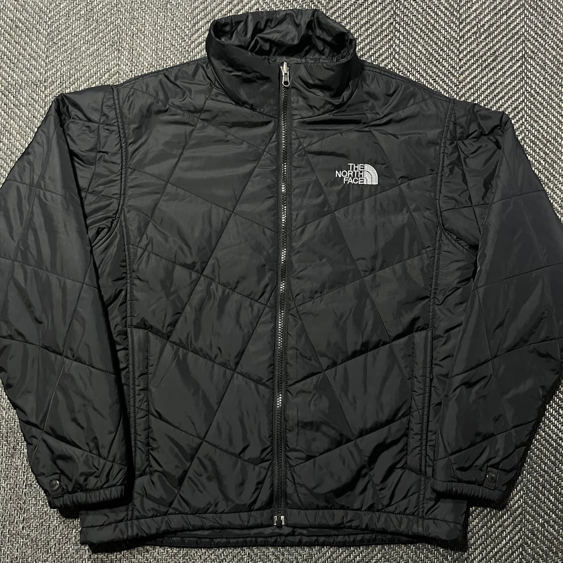 THE NORTH FACE 노스페이스 퀄팅 경량 패딩 상품이미지2