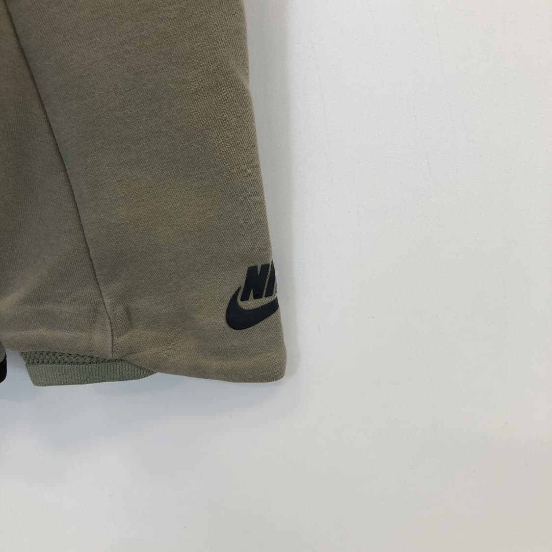 나이키 테크플리스 맨투맨 M 연카키  상품이미지2