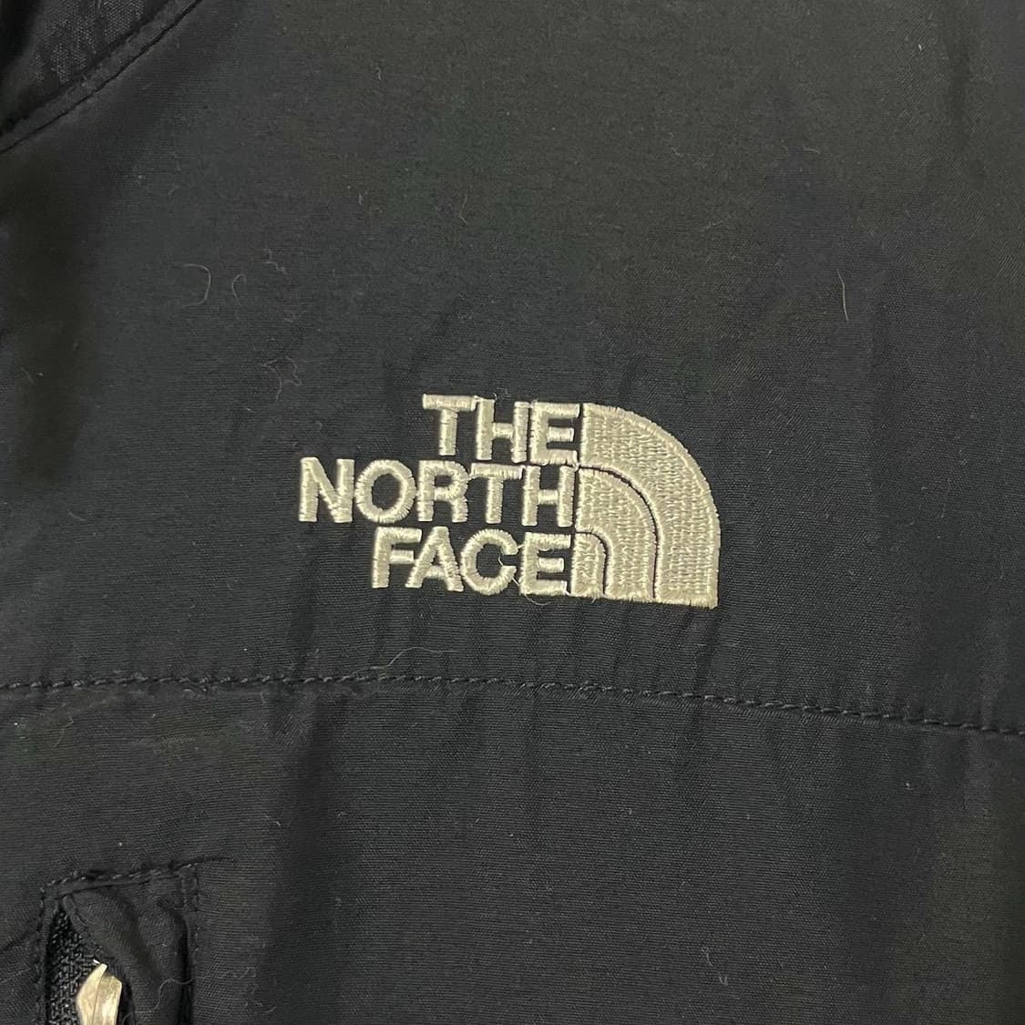 노스페이스 카키 블랙 배색 플리스 집업 자켓
 상품이미지3