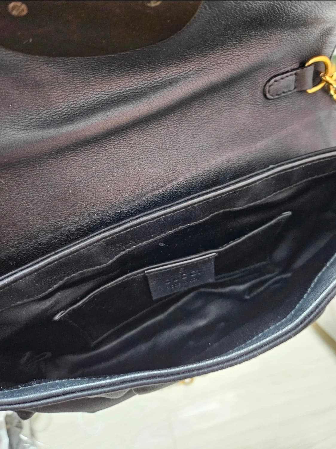 정품) 구찌 블랙 하트 체인 미니 클러치겸 토트백 판매합니다 상품이미지4