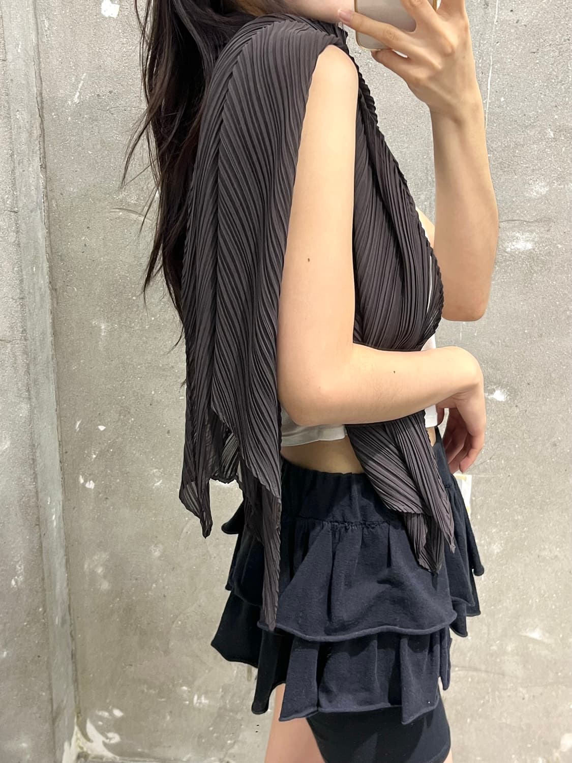 Pleats Please 플리츠플리즈 차콜브라운 스카프 상품이미지2