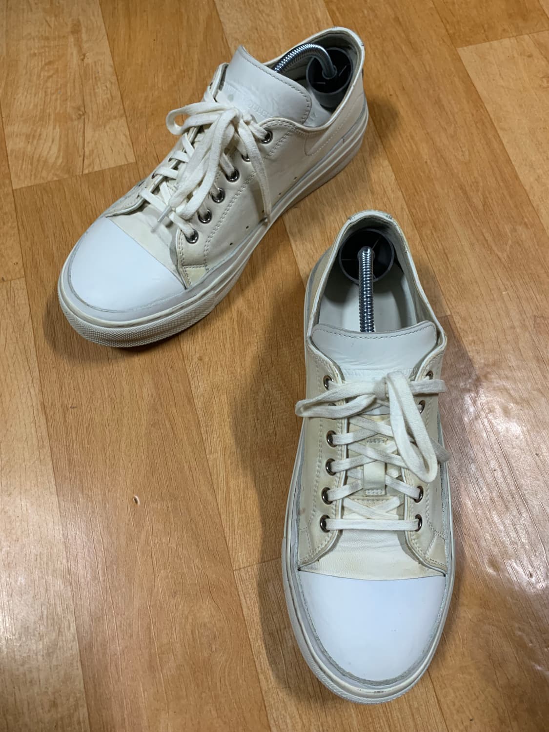 알렉산더 맥퀸 로우탑 스니커즈(어퍼-올 레더)41 사이즈 상품이미지1