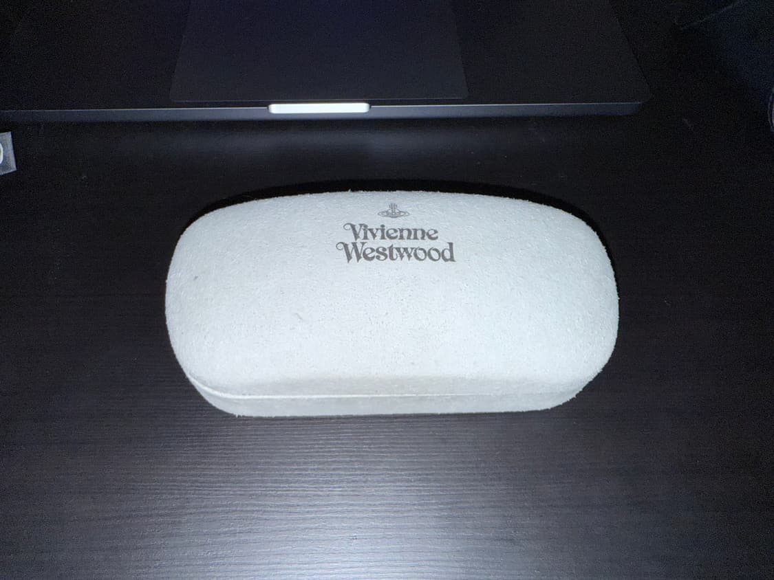 비비안 웨스트우드 선글라스 판매합니다 상품이미지1