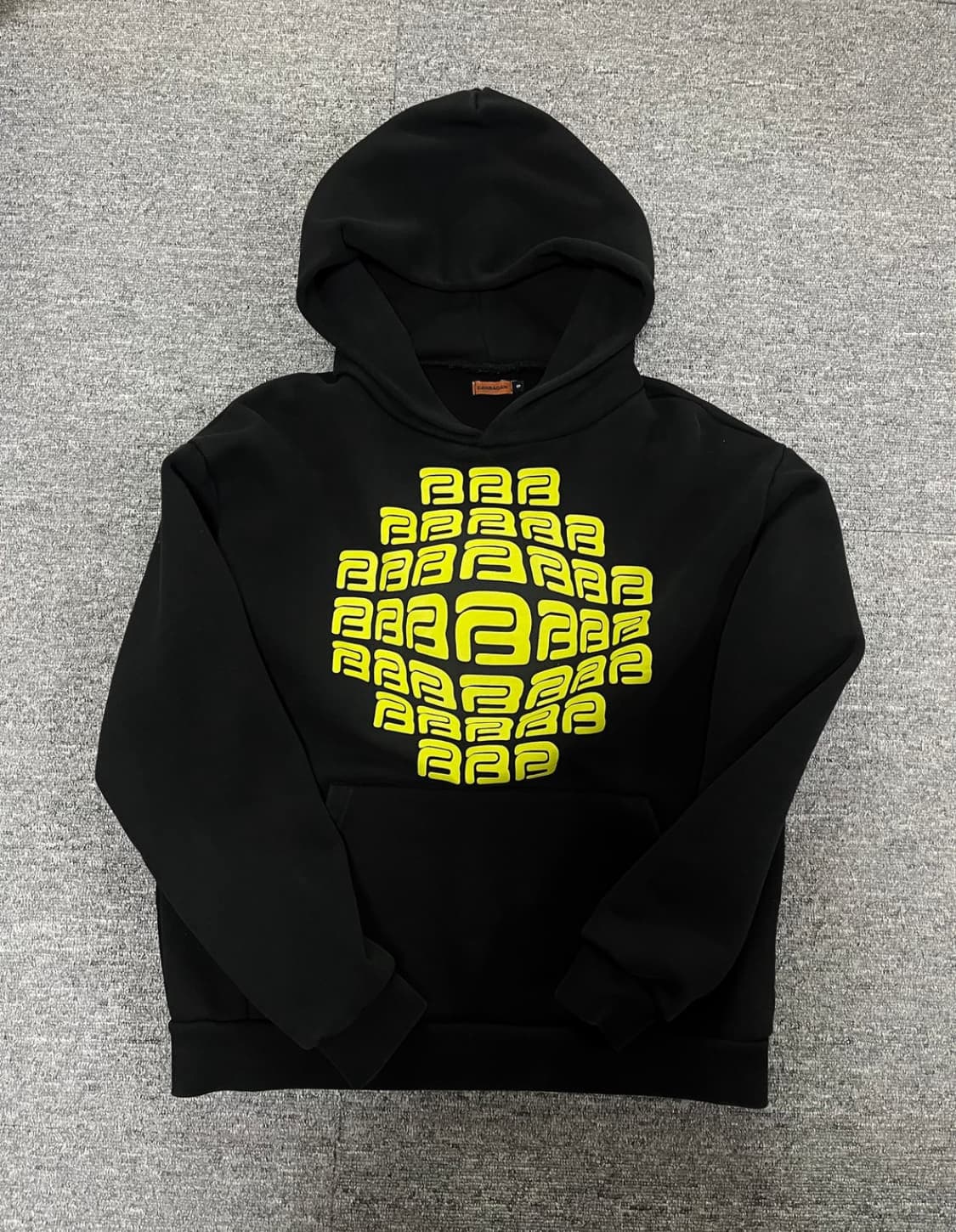 바라간 후드티 상품이미지1