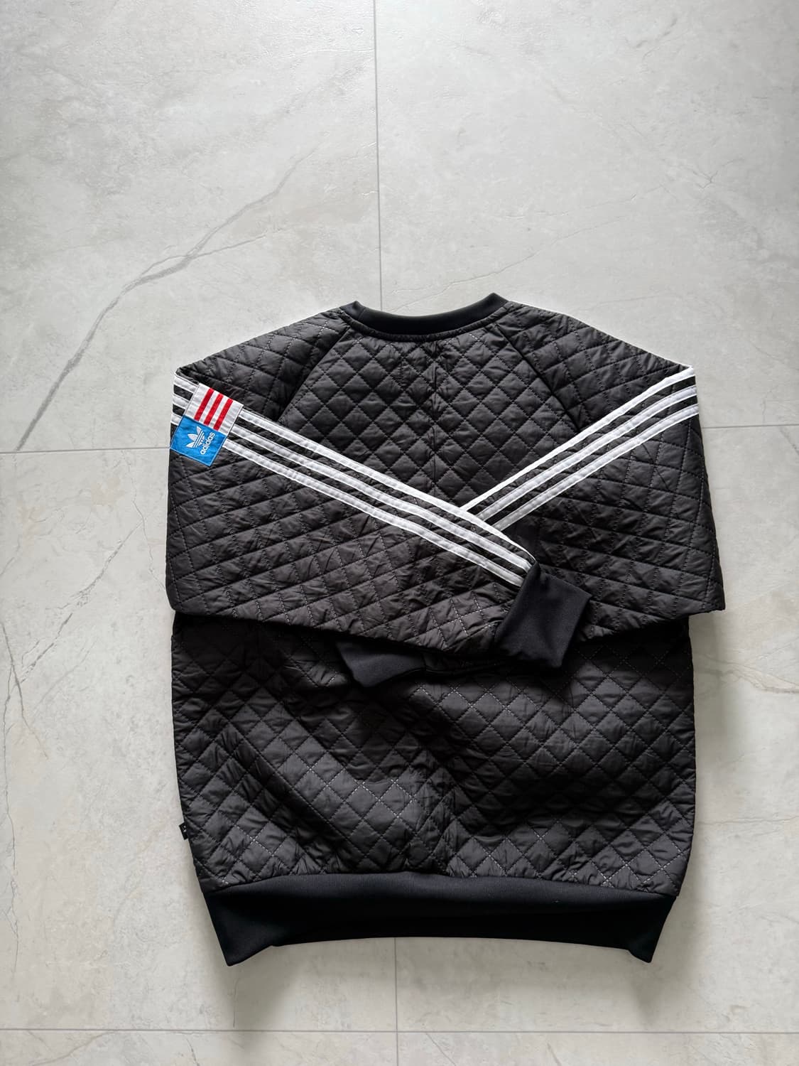 (M) 아디다스 x 리타오라 콜라보 맨투맨  상품이미지2