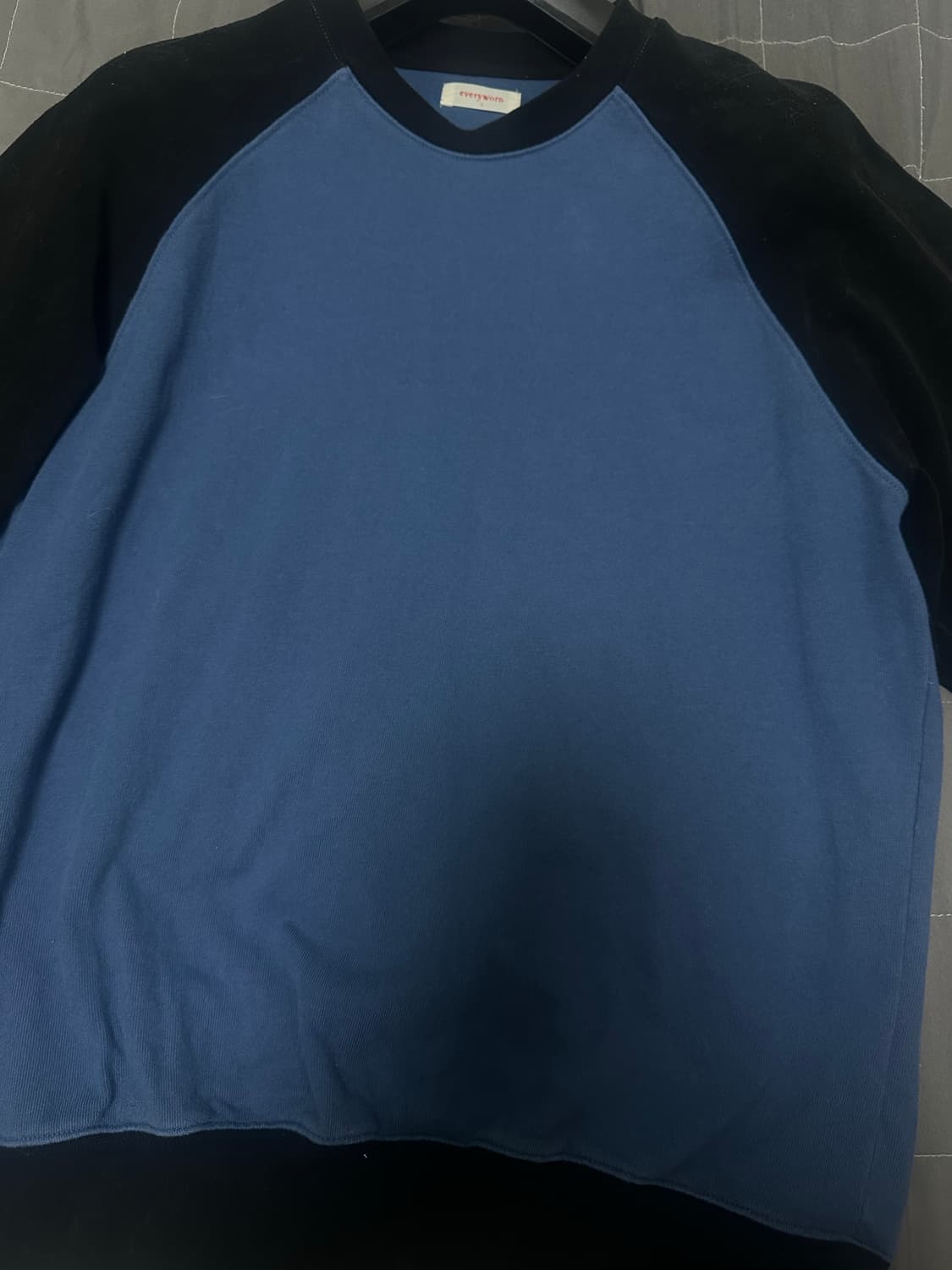 Lightweight Raglan Crewneck Blue 1 상품이미지2