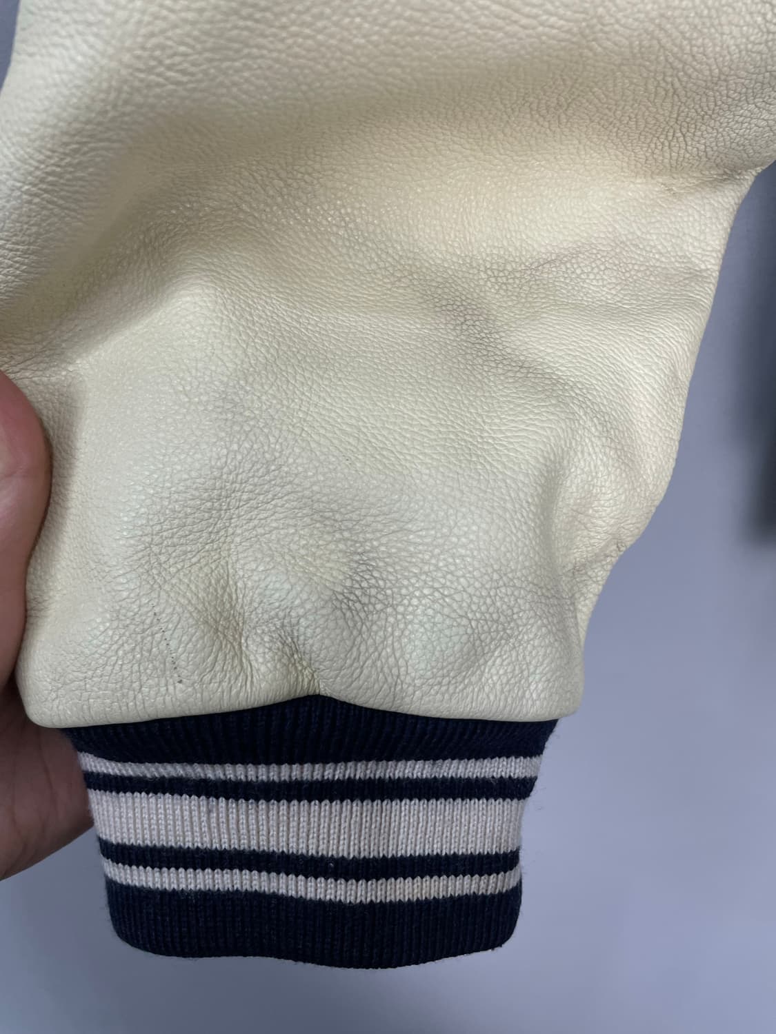 게스 90s 빈티지 암레더 바시티 자켓 H2195 상품이미지9