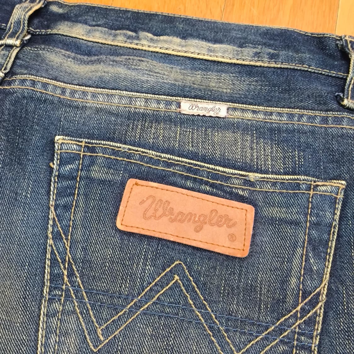 [L] Wrangler 랭글러 부츠컷 페인터진 상품이미지5