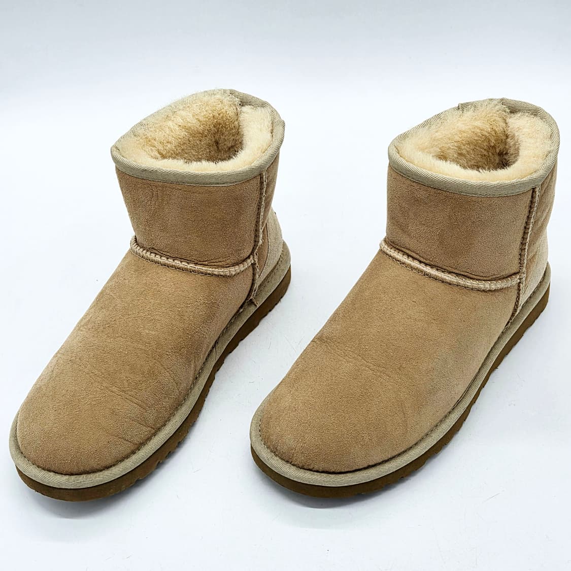 어그 우먼스 클래식 미니 체스트넛 (220) 상품이미지1