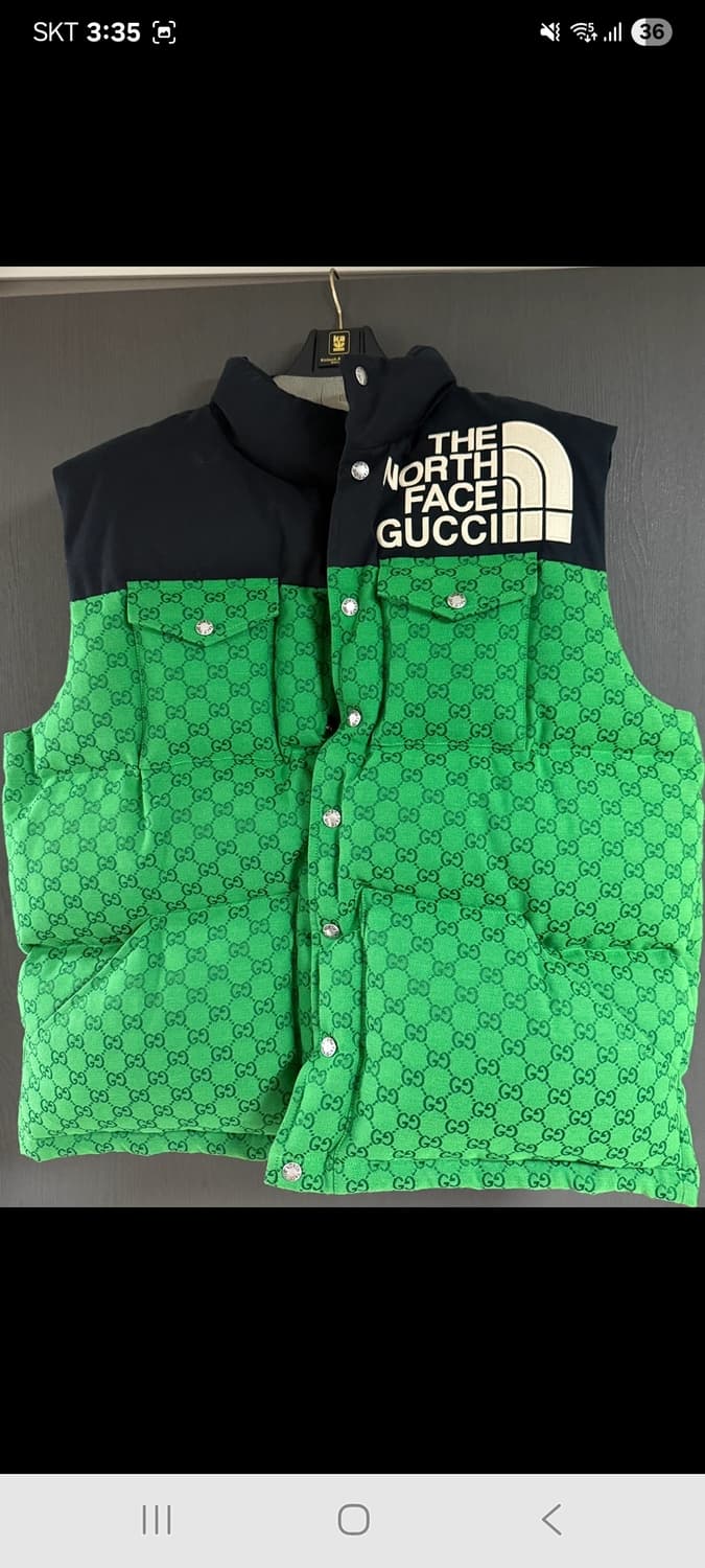 구찌 노스페이스 패딩조끼 우주매물 상품이미지1