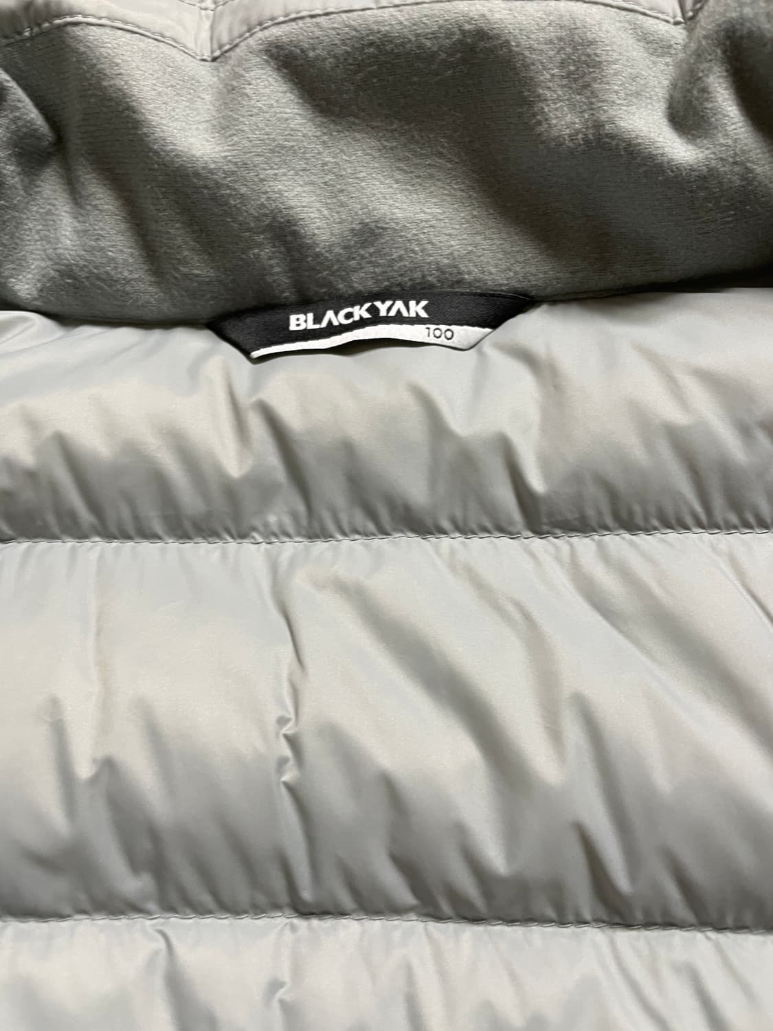 블랙야크 경량패딩 상품이미지5