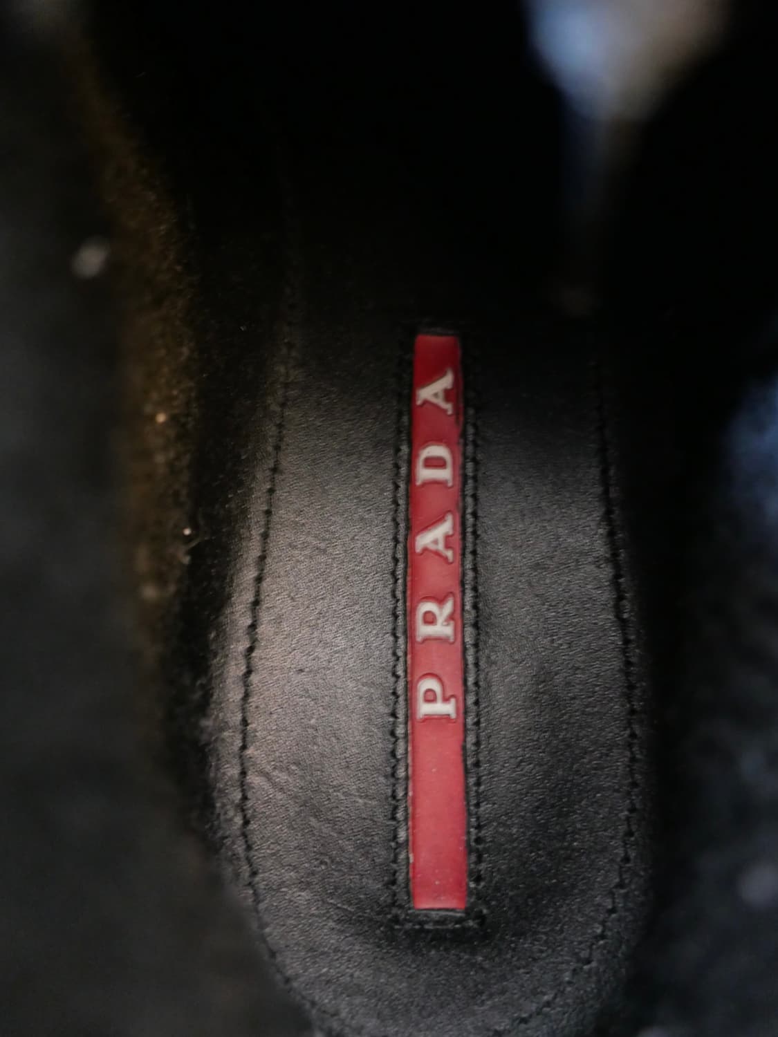 프라다 스포츠 스웨이드 퍼 스니커즈 상품이미지6