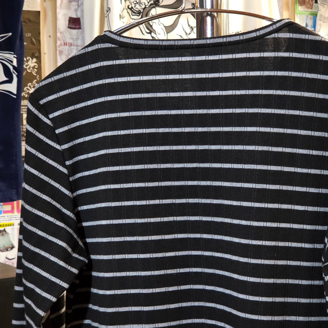 JPN 그레이 스트라이프 브이넥 슬림핏 롱슬리브 상품이미지5