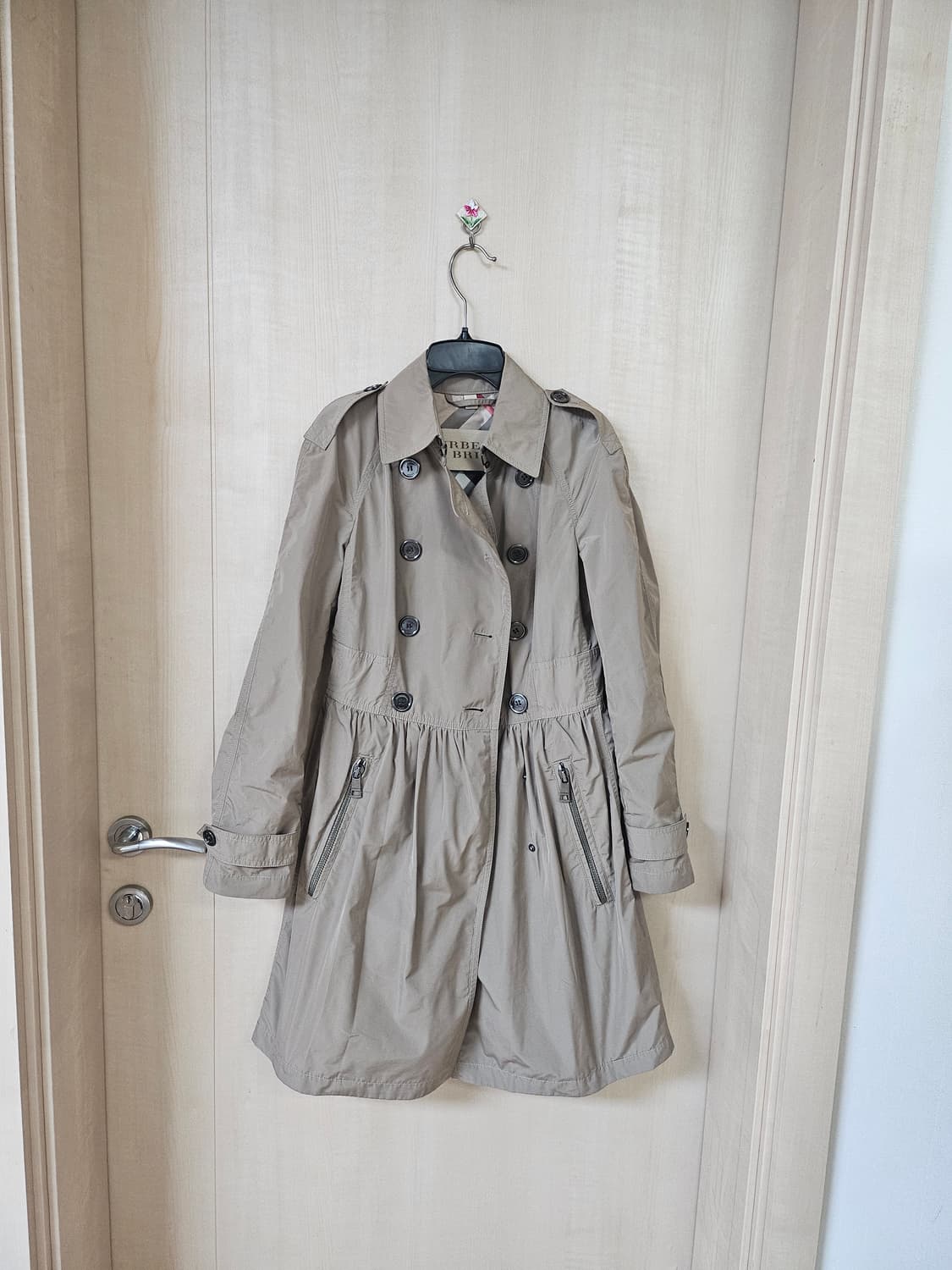 버버리정품 발모랄 트렌치코트  상품이미지7
