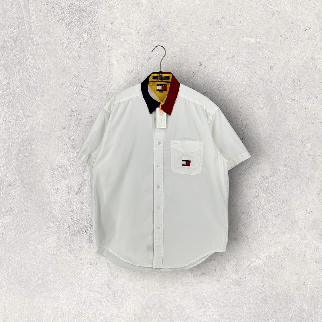 타미 힐피거 1포켓 빅 패치 셔츠 상품이미지2