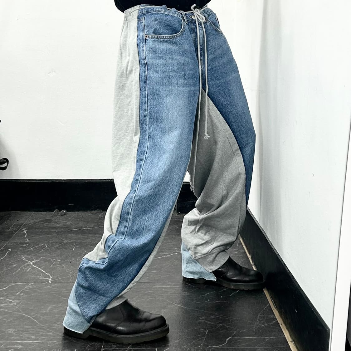 블레스 커스텀 데님 트랙 팬츠 상품이미지3