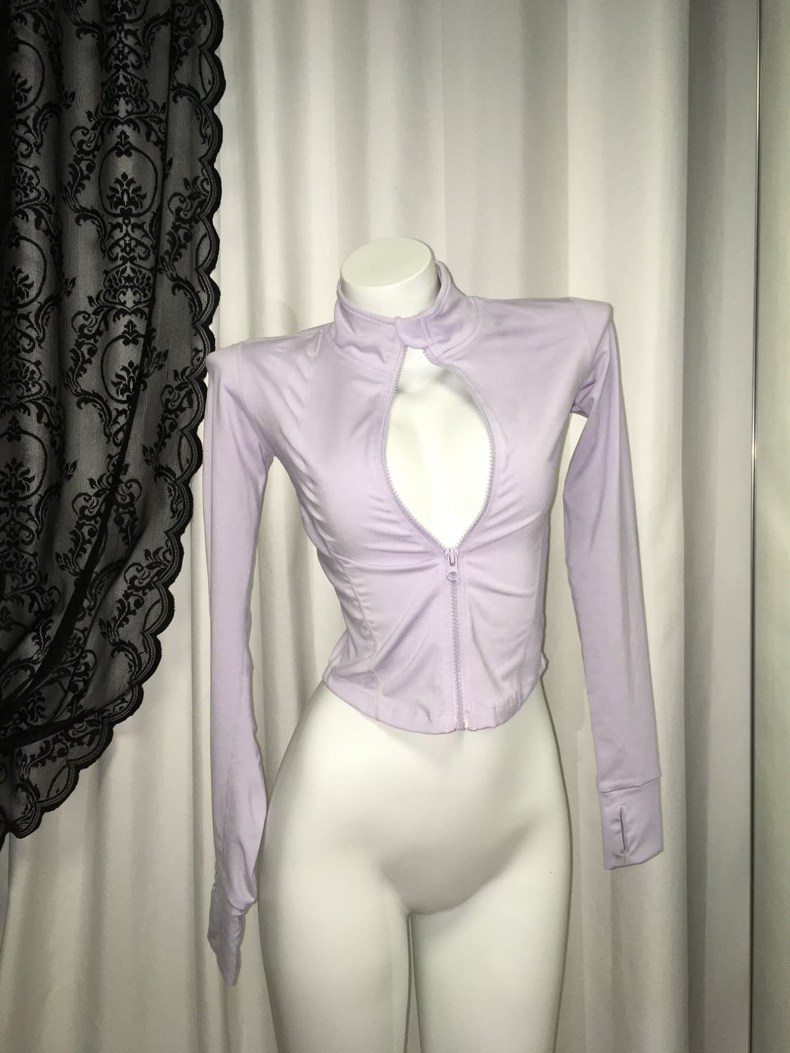 런블랙 심플 베리 반하이 크롭 집업 파스텔 퍼플 S 상품이미지1