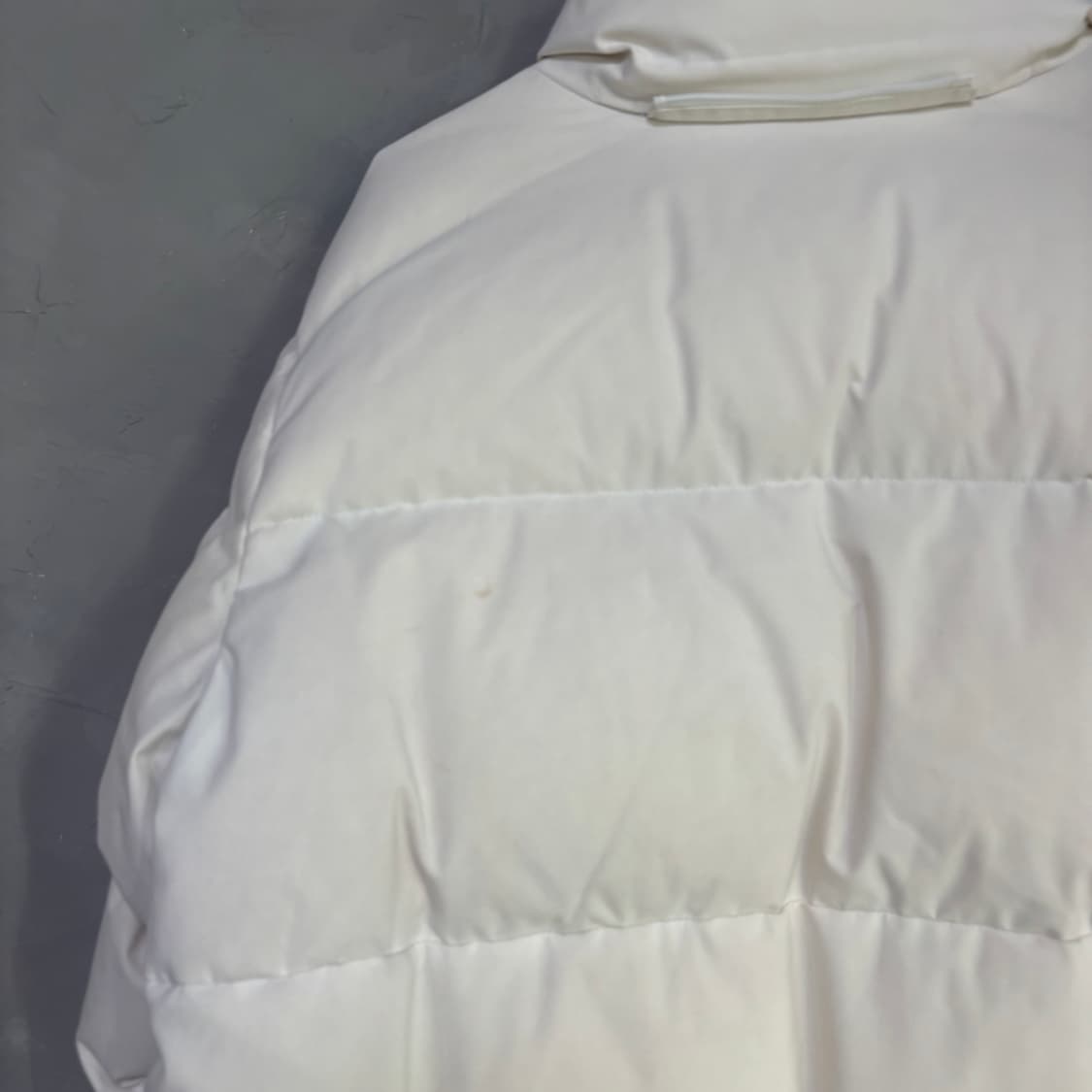 데상트 스위스 스키팀 덕다운 패딩 아이보리 상품이미지8