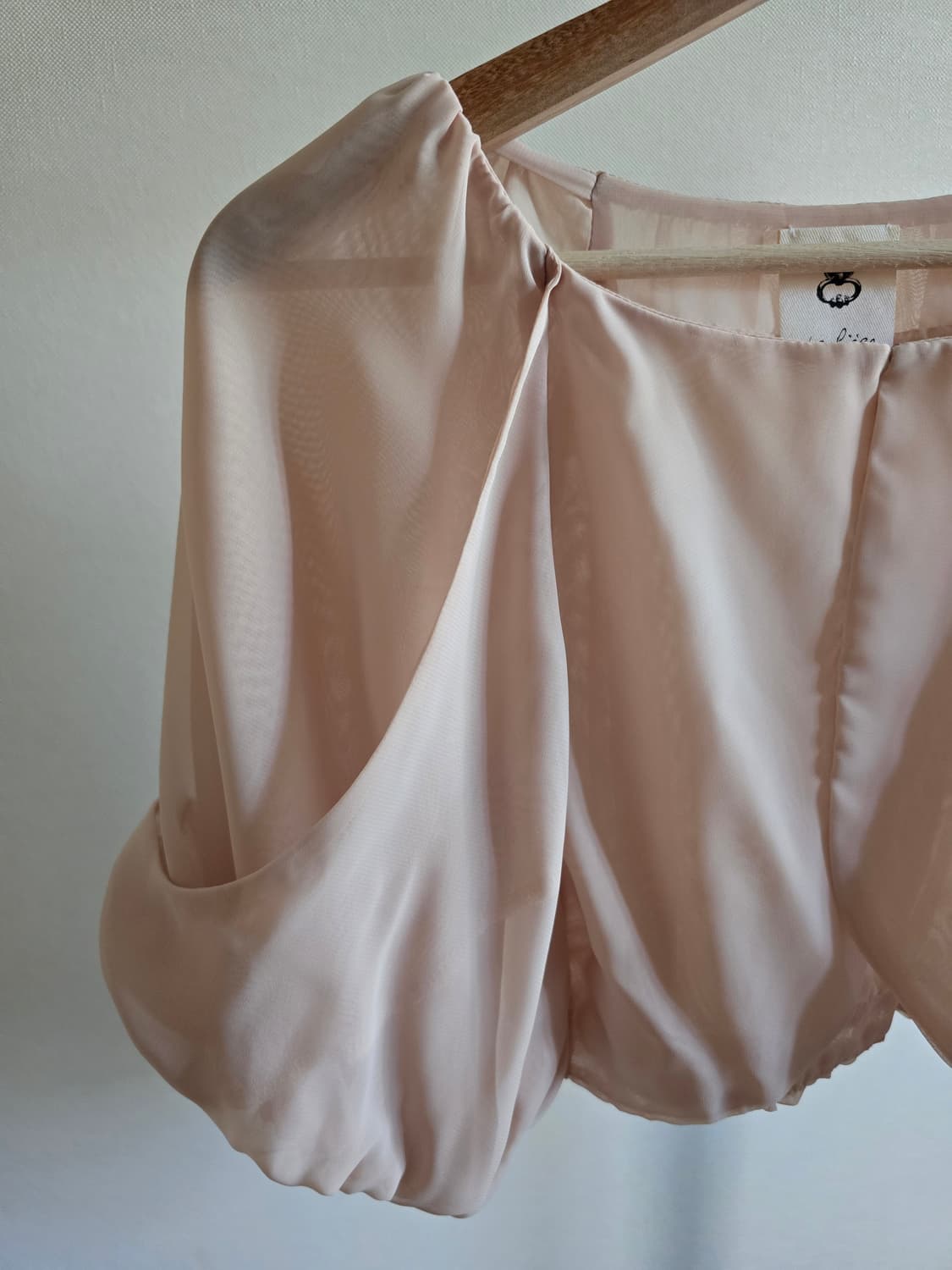 도쿄 편집샵 VOLUME CROPPED  TOP 상품이미지2