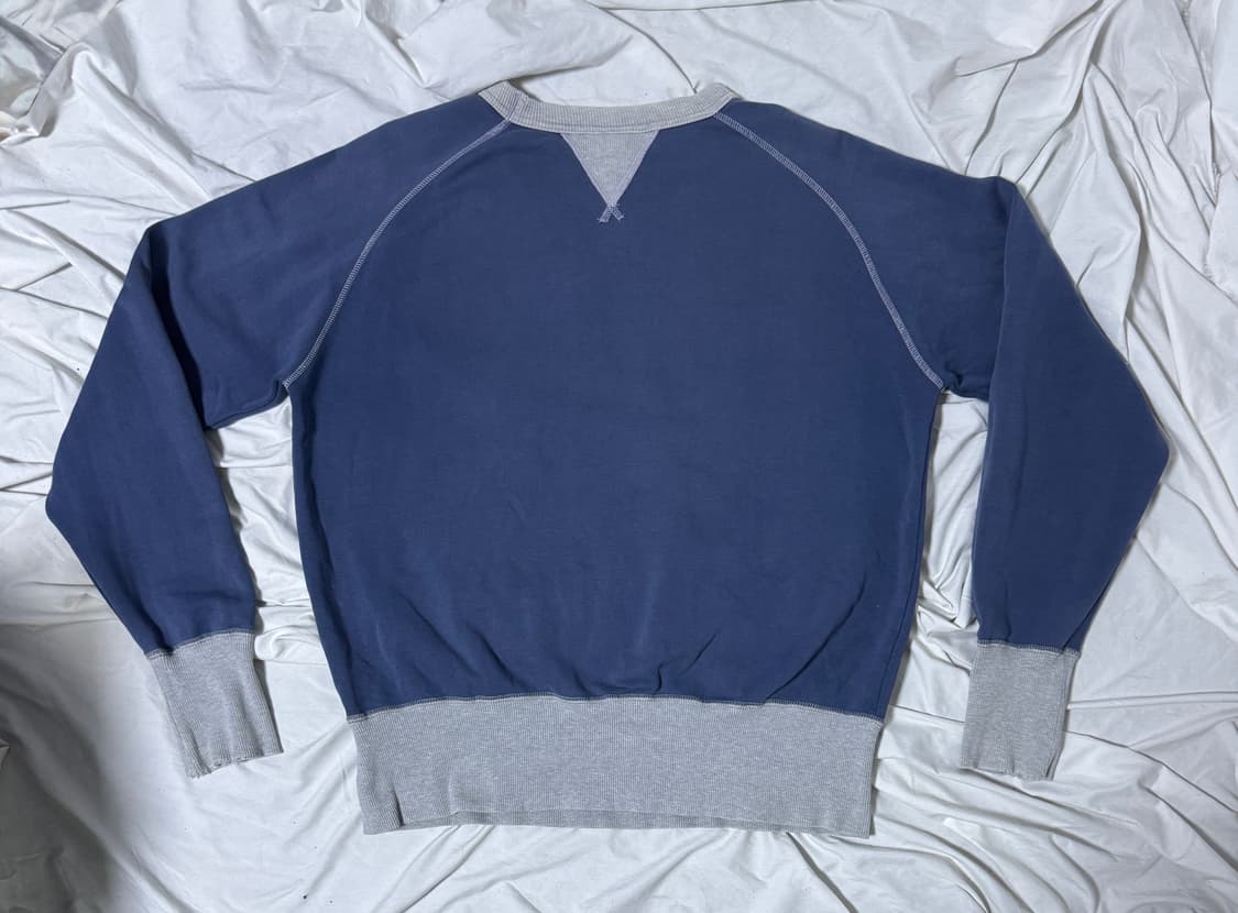 랭글러 더블 V 거셋 스웨트셔츠 상품이미지2