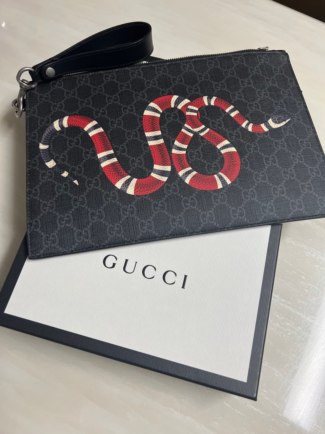 구찌 클러치 팝니다 상품이미지3