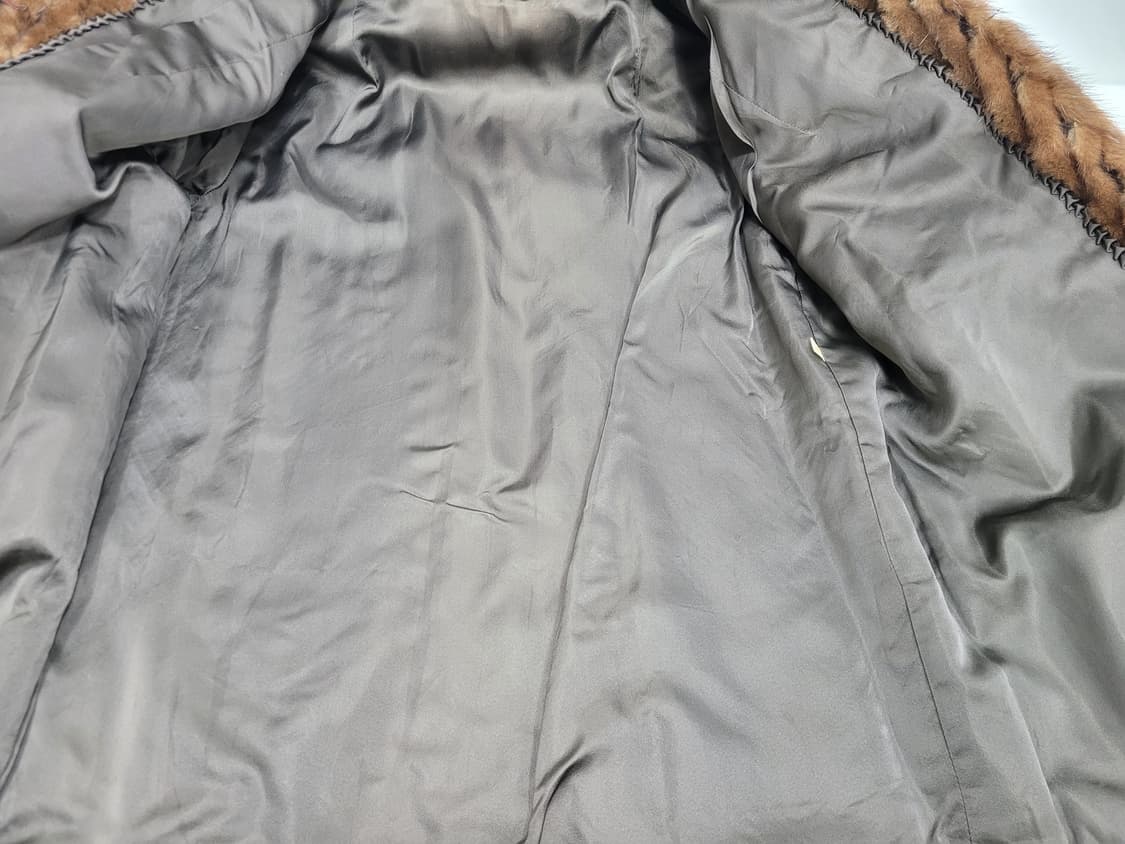 천연 밍크 하프 코트 / 여 FREE
 상품이미지9