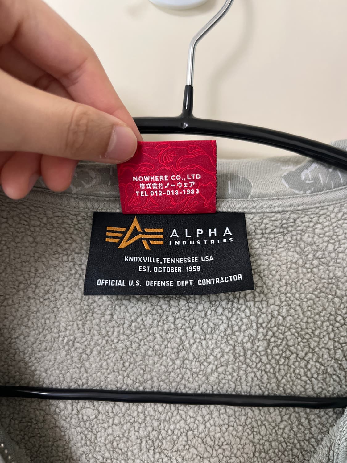 베이프 알파인더스트리 샤크 후드집업 상품이미지4