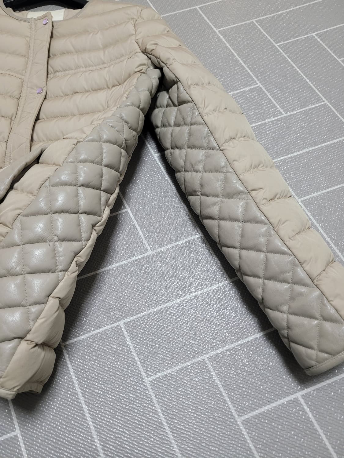 maje 마쥬 양가죽 퀼팅 배색 덕다운 패딩1 (S-55) 상품이미지4