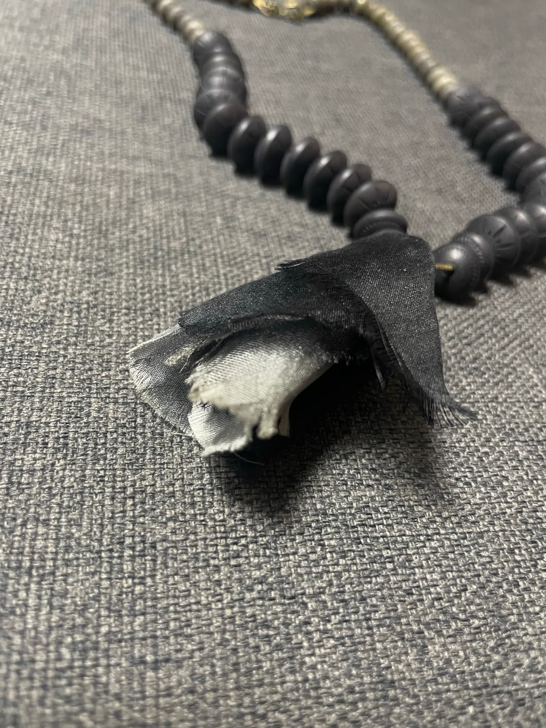 넘버나인 흑장미 목걸이 상품이미지2