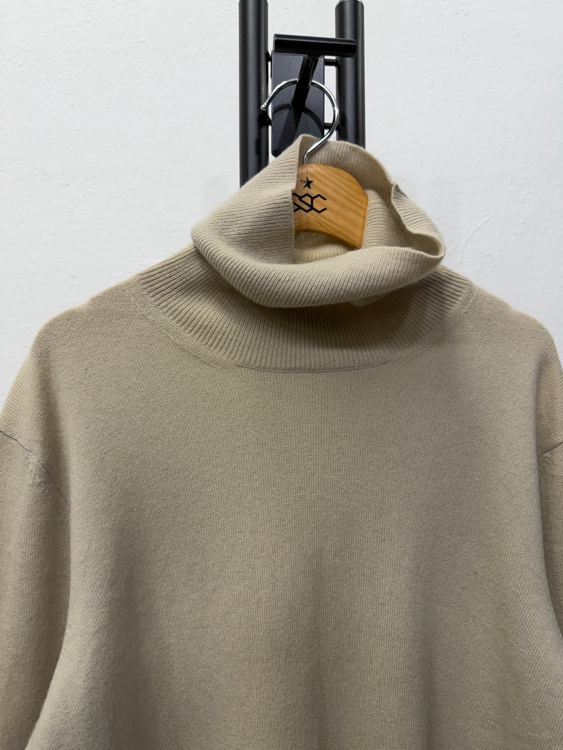 정품) 에스티듀퐁 남성 캐시미어100 터틀넥 니트 S 상품이미지4