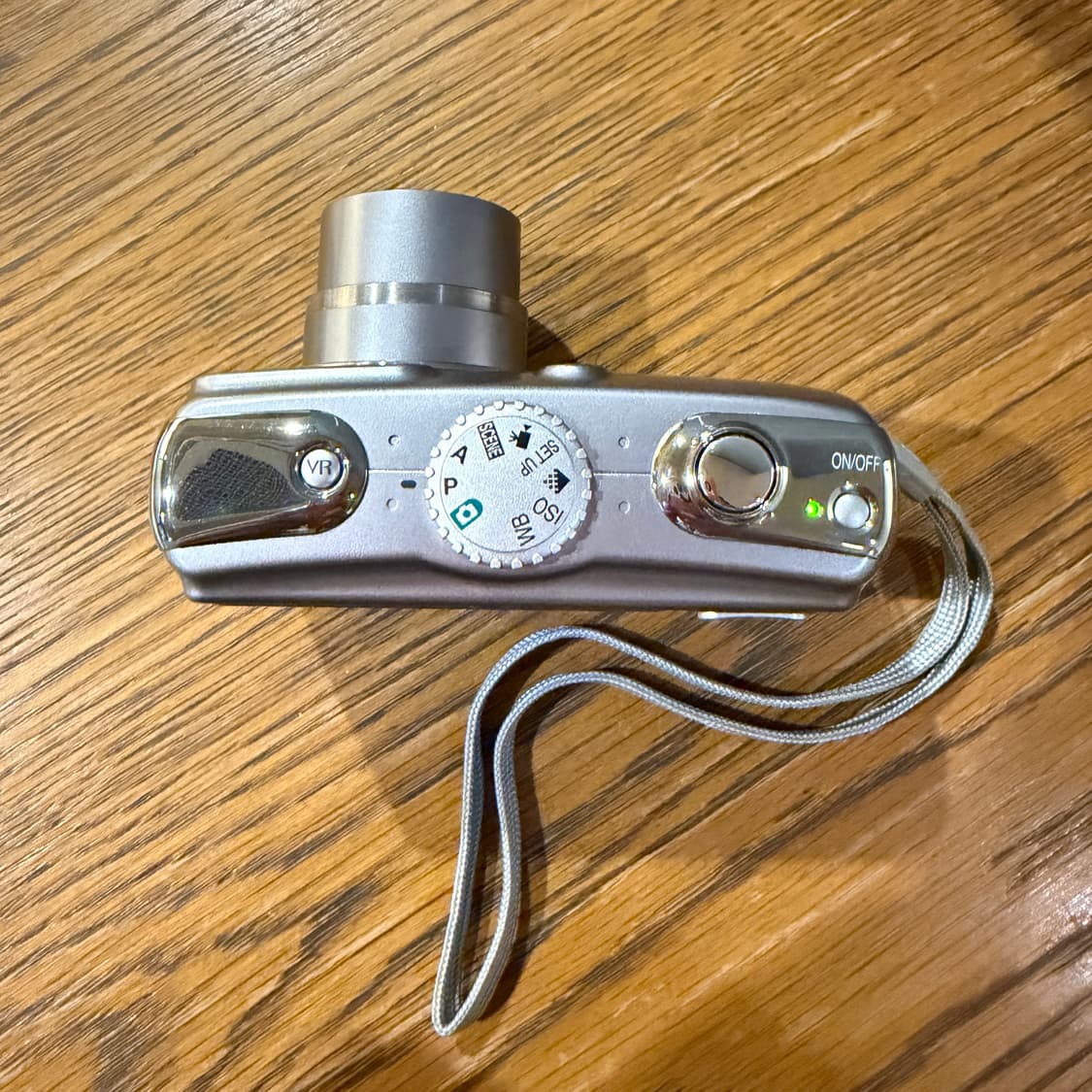 니콘 쿨픽스 P4 디지털 카메라 상품이미지2