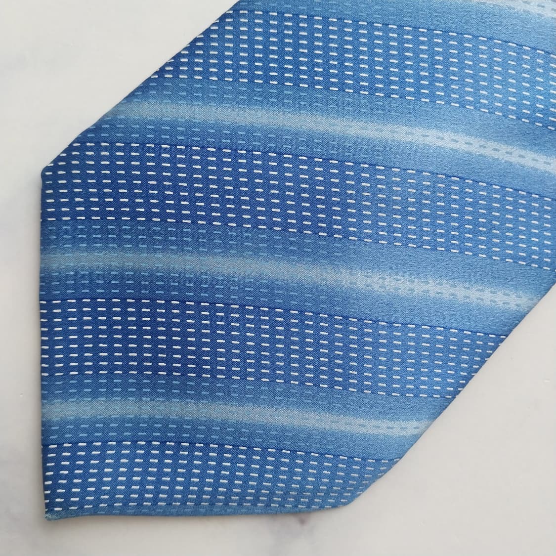 랑방 실크 블루 스트라이프 넥타이 9.3cm A~B등급 K2332
 상품이미지6