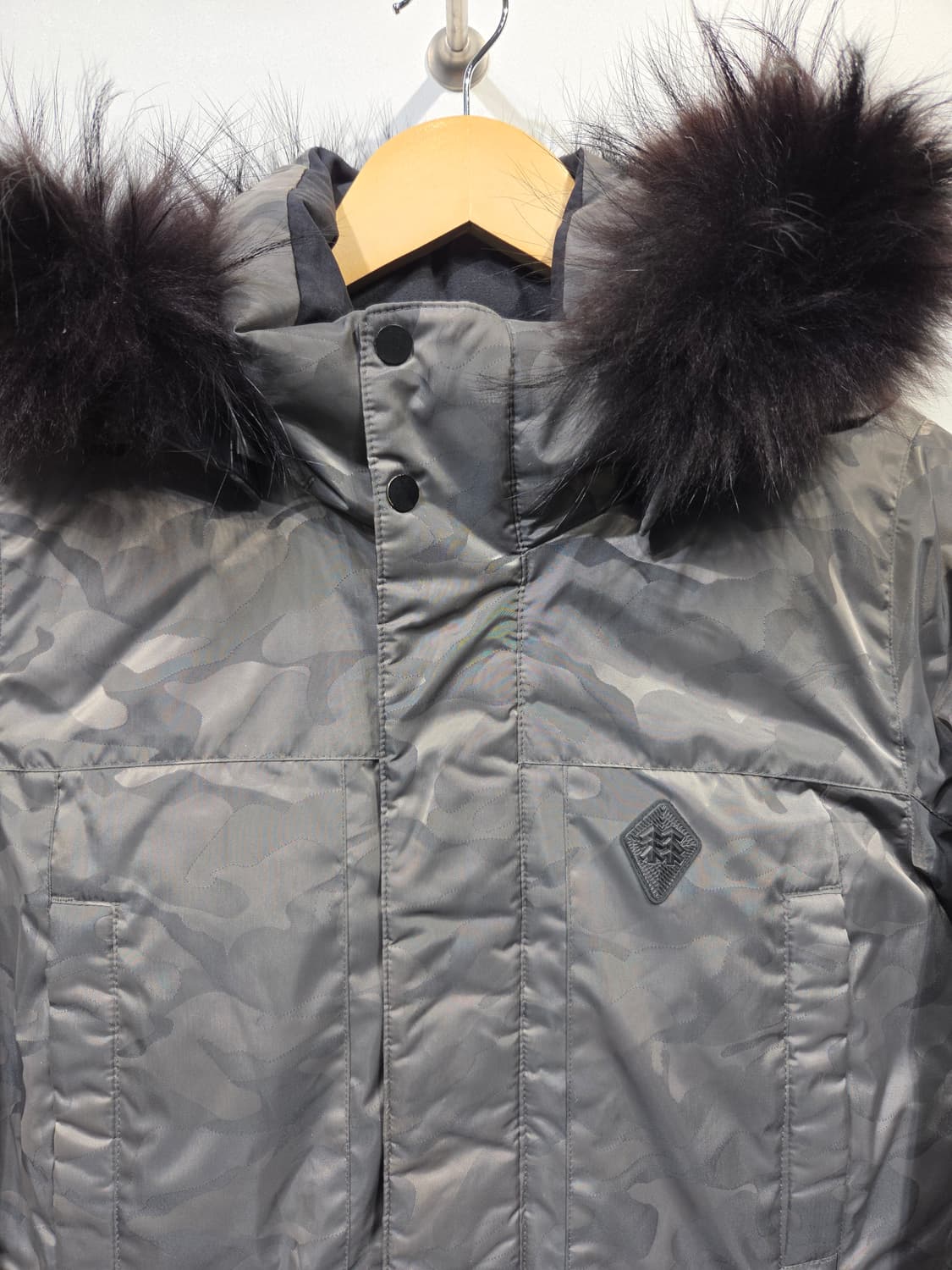 코오롱스포츠 카모플라쥬 다운 패딩 상품이미지3