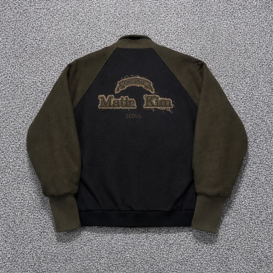 Name : 마뗑킴 후면 스펠아웃 스타디움 바시티자켓 :)  상품이미지2